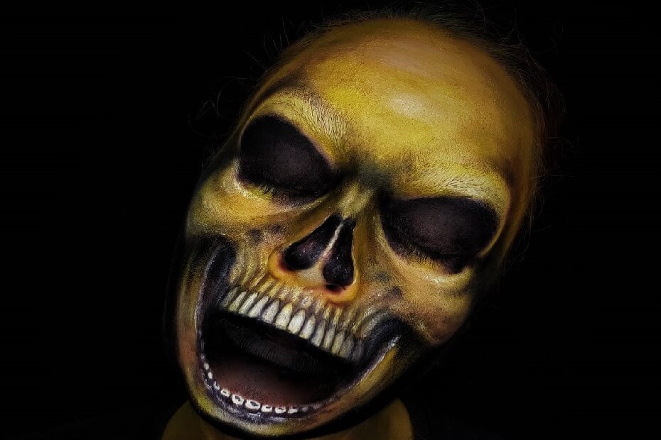 Maquillaje de calavera realizado por Foriu para Halloween y Día de Muertos