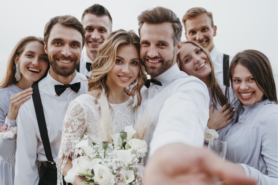 Los coahes de Foriu saben arreglarte para que luzcas perfecta en las fotos de la boda.