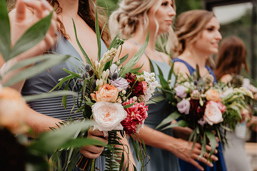 Damas de honor con su maquillaje y peinado para boda en el Estado de México a domicilio