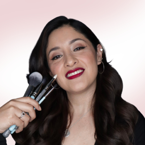 Foto de perfil de coach Jocelin de Foriu CDMX en servicios de peinado y maquillaje para novias