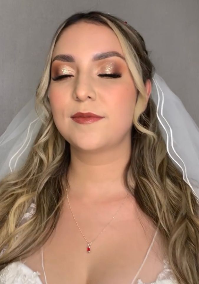 Peinado-maquillaje-novias-cdmx--monterrey-guadalajara-puebla-foriu-servicios