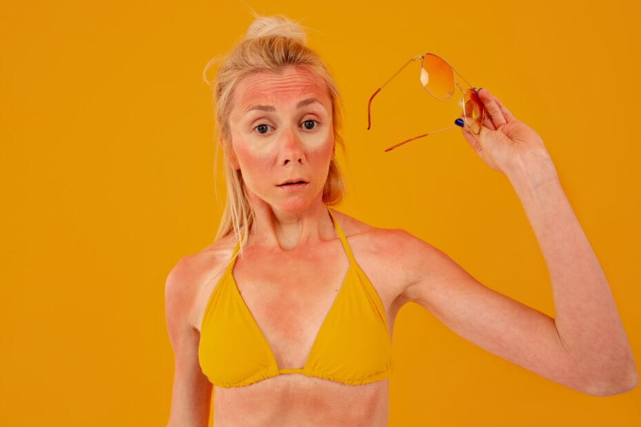 Foriu menciona en su artículo varias recomendaciones para que no te quemes la piel mientras tomes el sol.
