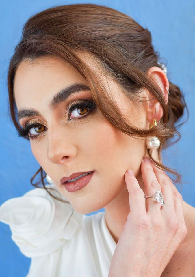 Peinado-maquillaje-novias-cdmx-merida-guadalajara-foriu-servicios