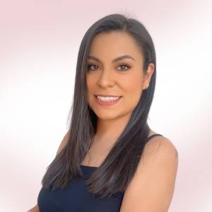 Foto de perfil de coach Violet de Cuernavaca en servicios de peinado y maquillaje para novias